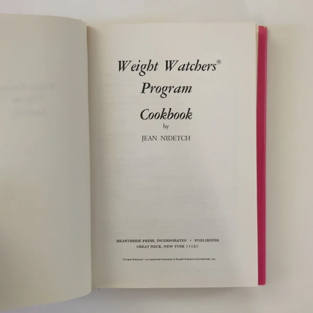 Weight Watchers Program Cookbook - 1976 vintage - Picture 5 of 12
